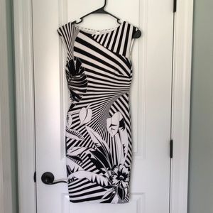 Cache size XS black and white dress.